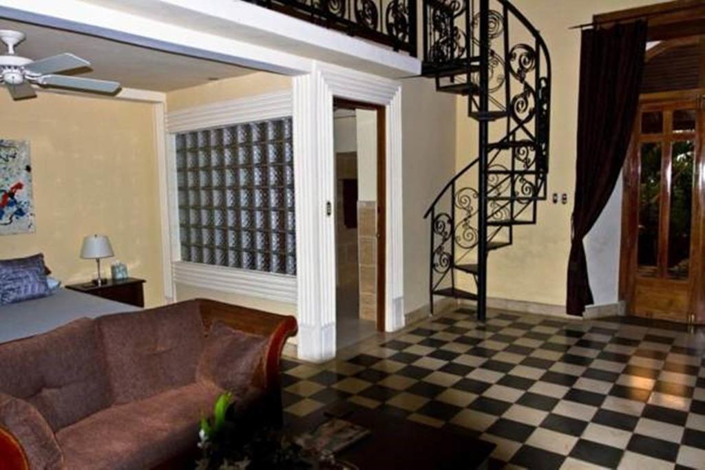 Hotel Casa Cubana Granada Nicaragua الغرفة الصورة