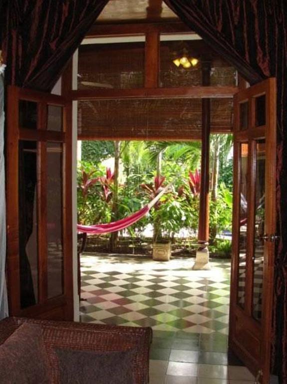Hotel Casa Cubana Granada Nicaragua الغرفة الصورة