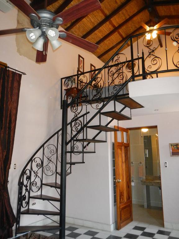 Hotel Casa Cubana Granada Nicaragua المظهر الخارجي الصورة