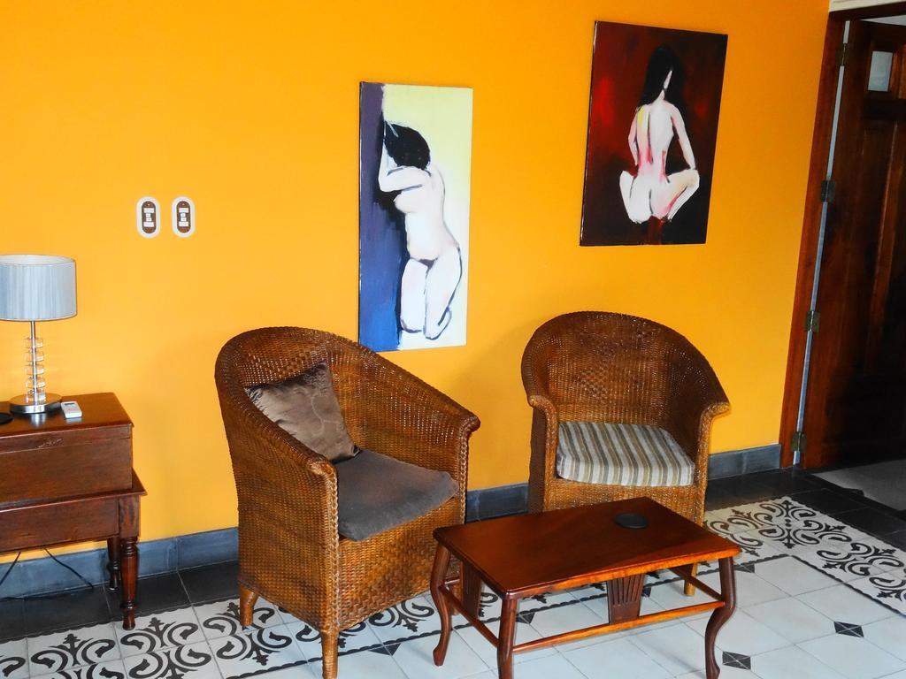 Hotel Casa Cubana Granada Nicaragua الغرفة الصورة